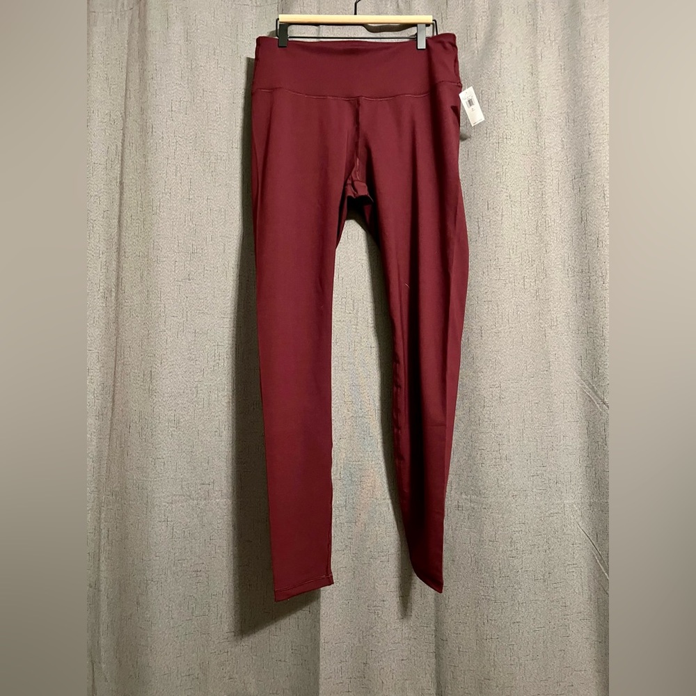 NWT Old Navy Women’s Power Press XL Tall High-Rise Leggings - Burgundy